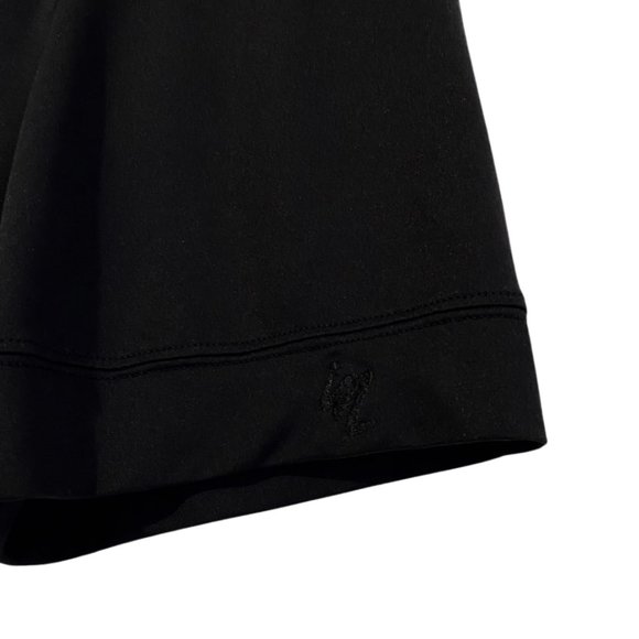 In Between Court and Sportswear Tennis Athletic Shorts - Size Medium - Picture 5 of 11